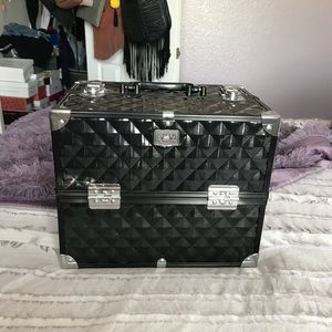 makeup box